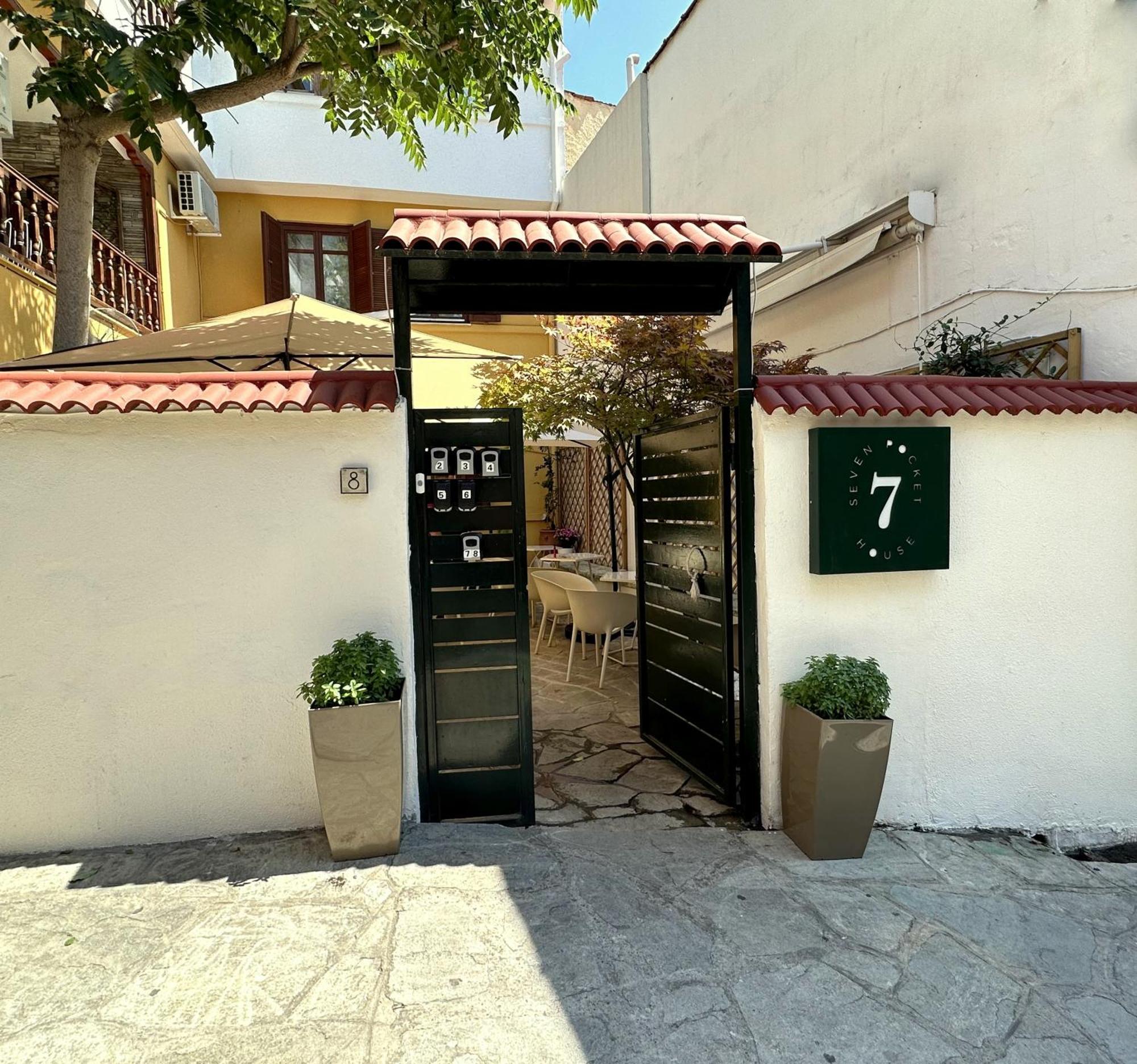 7Pockethouse Hotel เทสซาโลนิกิ ภายนอก รูปภาพ